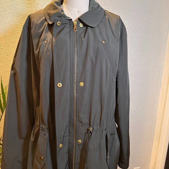 Charter Club Water Resistant Light Weight Transitional Jacket Raincoat - Picture 3 of 10